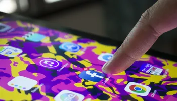 Se faire licencier à cause des réseaux sociaux