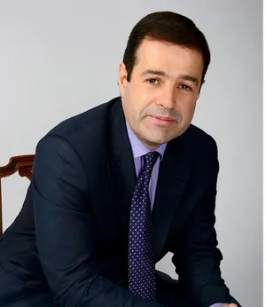 Premier cabinet de "chasse de tête amoureuse"