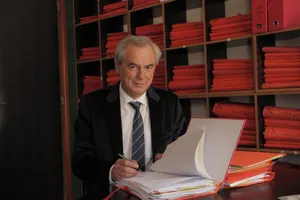 La succession des CDD
