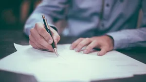Peut-on passer d'un contrat d'auto entrepreneur à un CDI ?